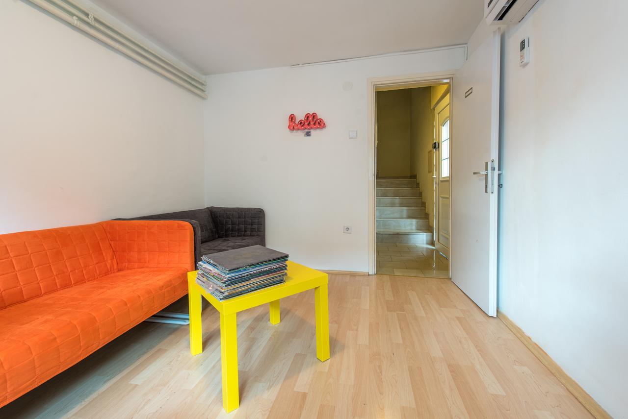 Bubu Hostel Zagreb Exteriör bild