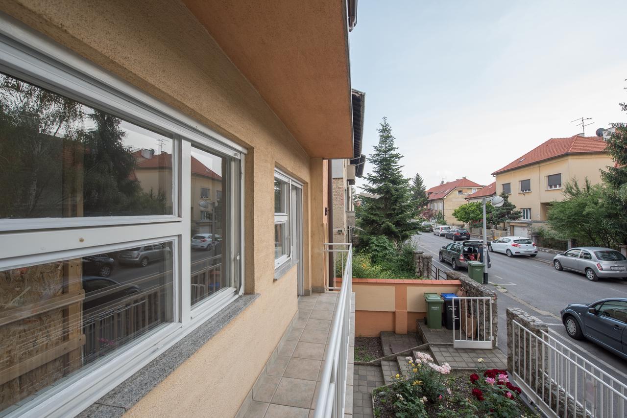 Bubu Hostel Zagreb Exteriör bild